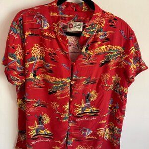 Hilo Hattie Vintage Red Hawaiian Print Women’s XL Shirt and Sarong Wrap Skirt